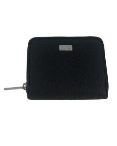 This Hugo Boss card holder is made from a black textured leather.