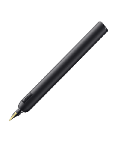 This LAMY Dialog cc Fountain Pen Black Gift Set comes with a simple leather pouch for the pen. 