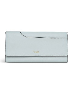 Radley's Pockets 2.0 Mint Green Matinee Flapover Purse has the brand name in gold foiling on the front. 