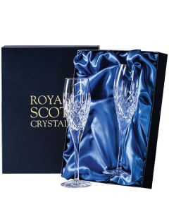 These London 2 x 18cl Champagne Flutes will be presented inside a bespoke Royal Scot London presentation box. 