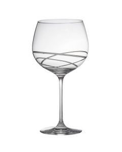 This Skye 61cl Gin & Tonic Glass has been designed by Royal Scot Crystal. 