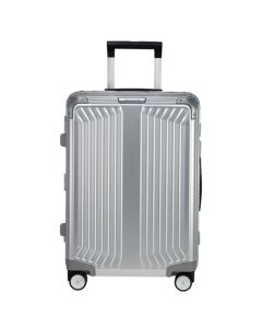 Samsonite's Lite-Box Alu Spinner Carry On Case, 55 cm is made out of aluminium so is very durable and perfect for short trips.