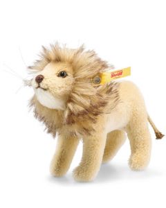 National Geographic Lion, created by Steiff. 