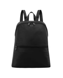 This Voyageur Black/Gunmetal Just In Case Backpack is created by TUMI. 